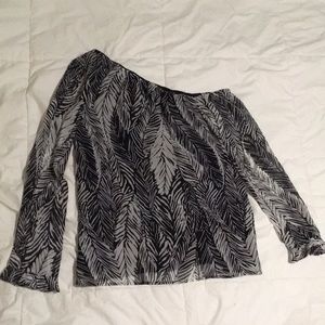 Club Monaco Off the Shoulder long sleeve blouse